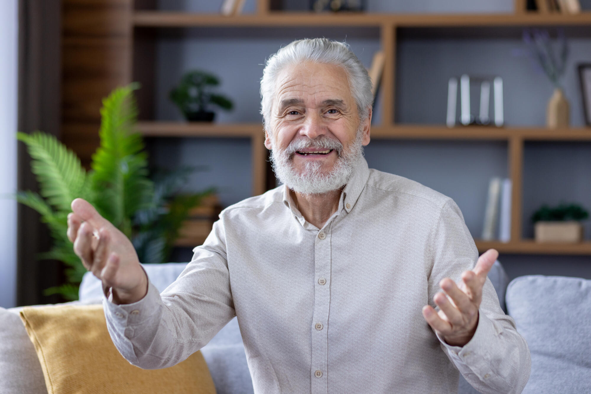 Improving Expressive Language Skills in Seniors with Alzheimer's