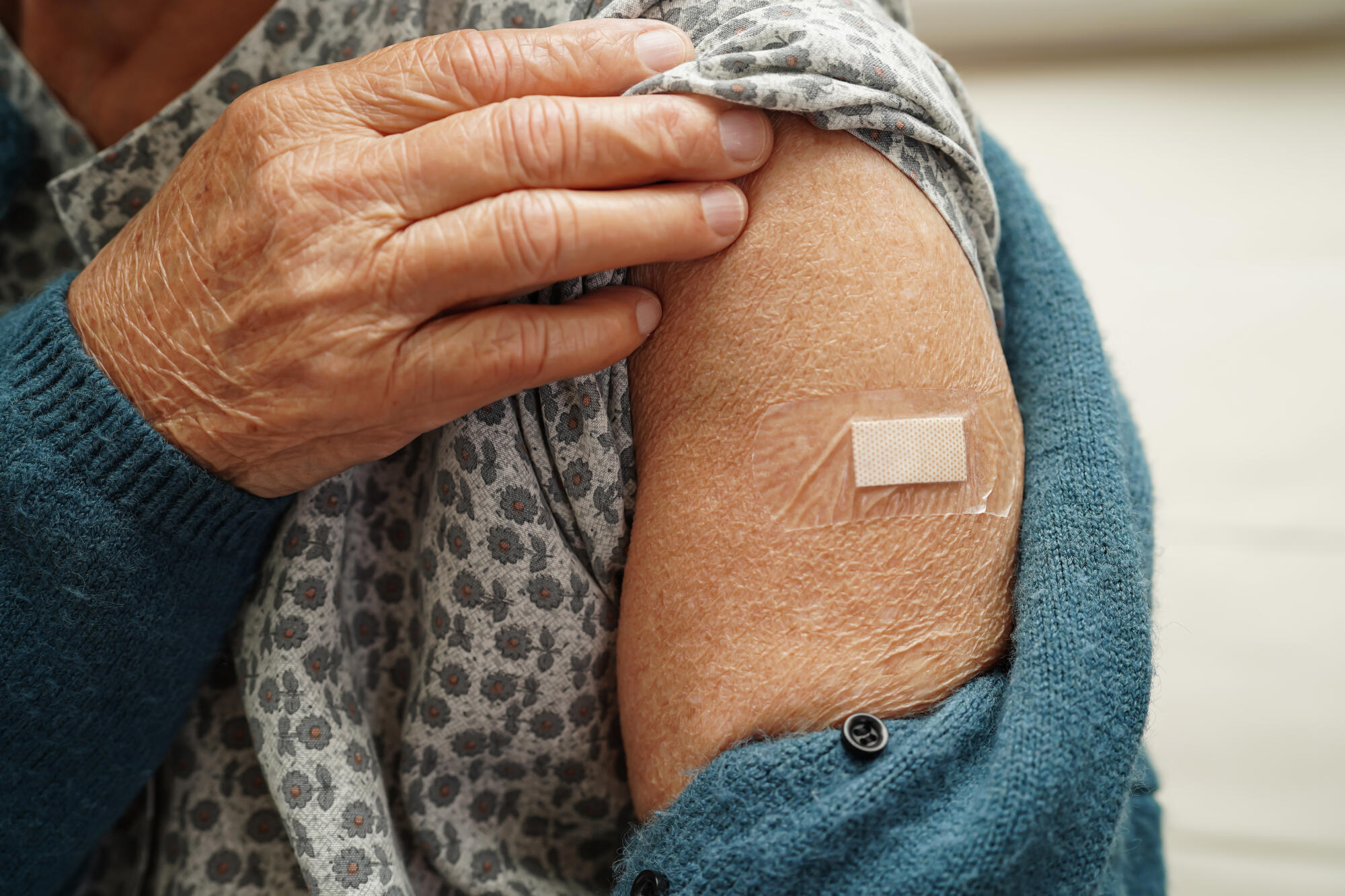 Recommended Vaccines for Seniors in Clinton, IA